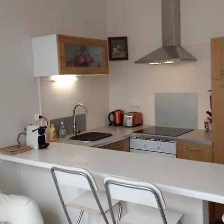Appartement Centre Le 4 *